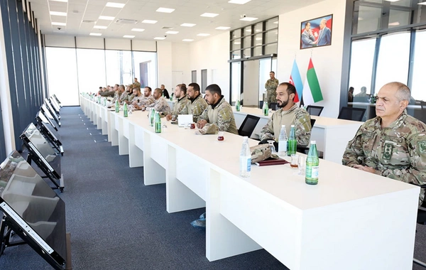 "Sarsılmaz Tərəfdaşlıq-2025" birgə xüsusi təyinatlı qüvvələr təlimi sona çatıb "Sarsılmaz Tərəfdaşlıq-2025" birgə xüsusi təyinatlı qüvvələr təlimi sona çatıb