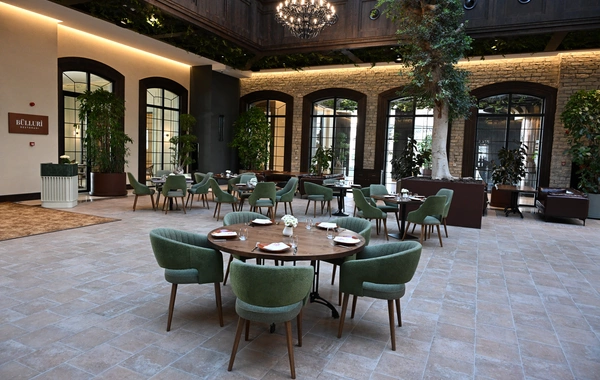 İlham Əliyev Şamaxıda "Meysari Grand Hotel & SPA" kompleksinin açılışını edib