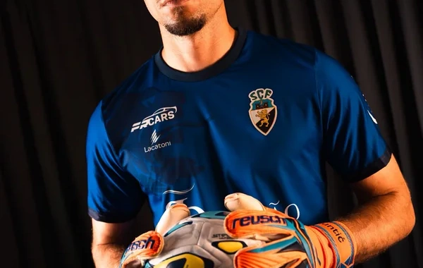 "Qarabağ"dan ayrılan qapıçı Portuqaliya klubuna transfer oldu