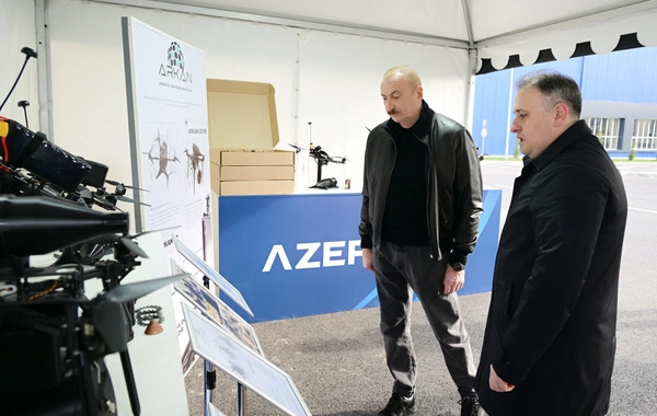 İlham Əliyev Tərtər elektromexanika zavodunun yenidənqurmadan sonra açılışında iştirak edib