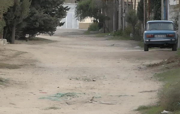 Nə taksi gəlir, nə təcili yardım - Maştağa sakinlərinin 40 ildir bitməyən yol problemi