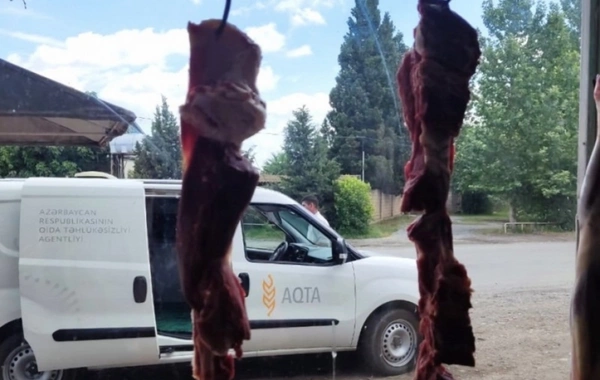 AQTA sanitar-gigiyenik normalara uyğun olmayan heyvan kəsimi və ət satışı məntəqələrinə xəbərdarlıq edib
