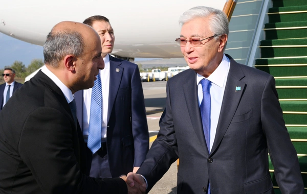 Qazaxıstan Prezidenti Kasım-Jomart Tokayev Azərbaycana səfərə gəlib