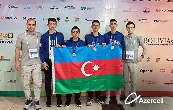Azercell Beynəlxalq İnformatika Olimpiadasında uğur qazanan məktəbliləri təbrik edir