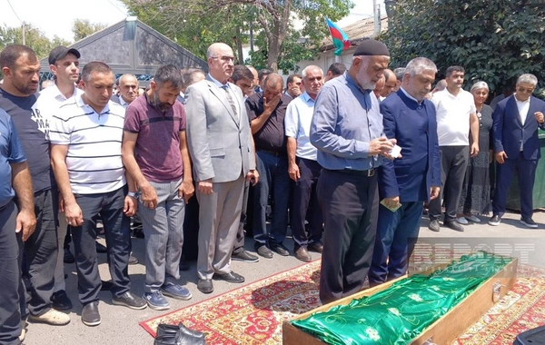 Milli Qəhrəman Natiq Qasımovun anası dəfn olunub - YENİLƏNİB