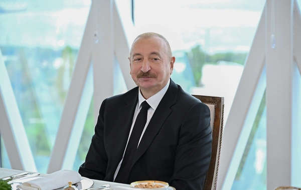 Prezident İlham Əliyev və Rusiyanın Çeçenistan Respublikasının başçısı birgə nahar ediblər