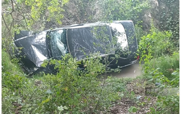 Oğuzda avtomobil aşıb, 7 nəfər xəsarət alıb