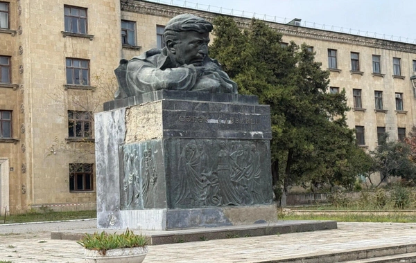 Cəfər Cabbarlının büstünün restavrasiyasına başlanıldı