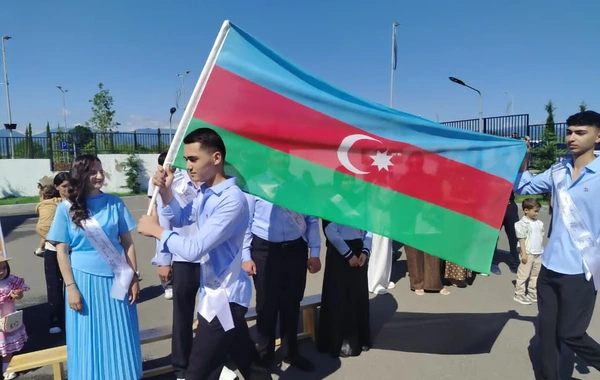 Xankəndi, Xocalı və Ağdərə məktəblərində "Son zəng" çalınıb
