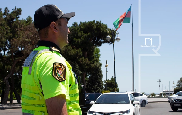 Polis Günündə də post başında – Bakının küçələrindən diqqətçəkən FOTOLAR