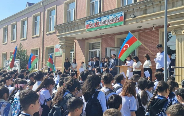 Кому учить наших детей? - острая нехватка педагогов в бакинской школе