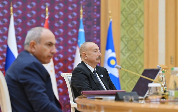 İlham Əliyev MDB Dövlət Başçıları Şurasının məhdud tərkibdə iclasında iştirak edib