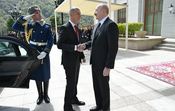 Qəbələdə Çexiyanın Baş naziri Andrey Babişin rəsmi qarşılanma mərasimi olub