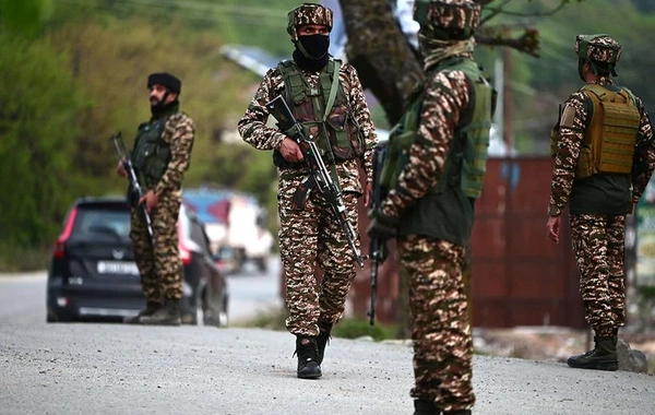 Pakistan ordusu sərhəddə 20-dən çox terrorçunu zərərsizləşdirib