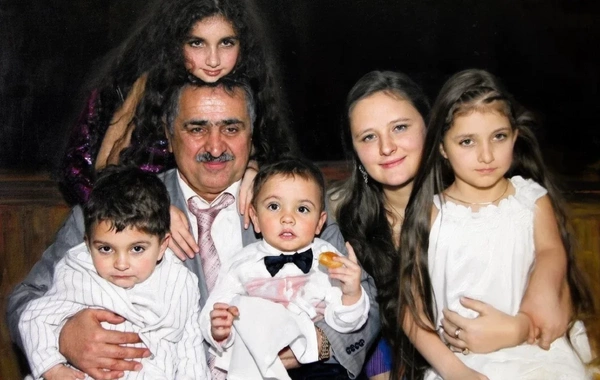 Dağıstanın keçmiş vitse-premyerinin dul arvadı bıçaqlanaraq öldürüldü