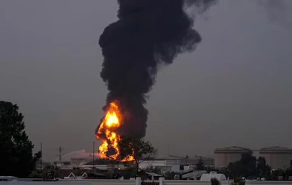 Küveytdə neft emalı zavodunda PUA hücumu nəticəsində yanğın baş verdi