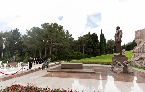 Vilayət Eyvazov gürcüstanlı həmkarı ilə iki ölkə arasında əməkdaşlığı müzakirə edib