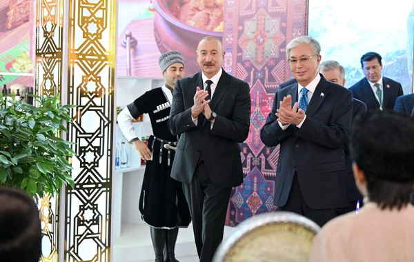 Prezident İlham Əliyev MDB Ölkələrinin Milli Kulinariya Festivalı ilə tanış olub, rəsmi qəbulda iştirak edib