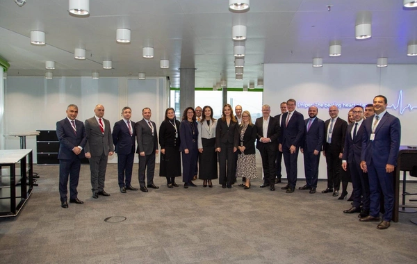 SOCAR və "Uniper" qlobal qaz bazarlarının inkişaf perspektivlərini müzakirə edib