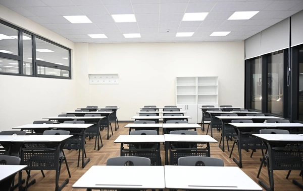 Prezident Qarabağ Universitetinin Biznes və iqtisadiyyat fakültəsinin binasının açılışında iştirak edib