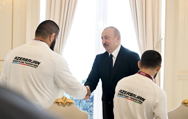 İlham Əliyev Avropa çempionatında komanda hesabında çempion olan güləşçiləri qəbul edib