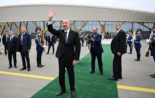 Birləşmiş Ərəb Əmirliklərinin Prezidentinin Azərbaycana rəsmi səfəri başa çatıb
