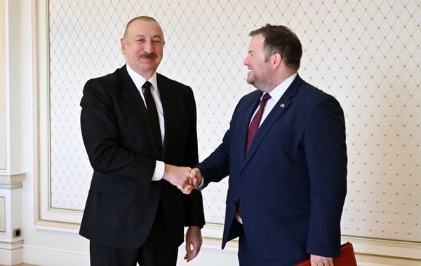 Prezident İlham Əliyev Böyük Britaniya və Şimali İrlandiya Birləşmiş Krallığının dövlət nazirini qəbul edib