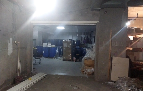 Bakıda kosmetoloji vasitələrin satışı anbarının fəaliyyəti dayandırılıb