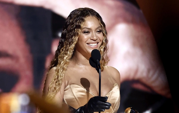 Бейонсе стала долларовым миллиардером