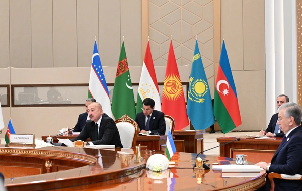 İlham Əliyev Mərkəzi Asiya Dövlət Başçılarının 7-ci Məşvərət Görüşünün iclasında çıxış edib