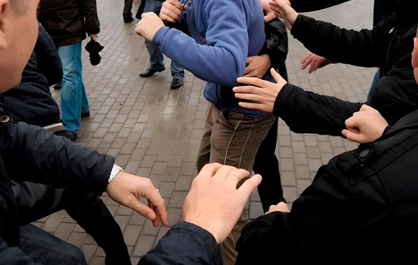 Qubada toyda ofisiant üstündə DAVA - qonağı döyən şəxs cərimələndi