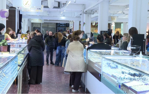 Qızıl bazarında əhəmiyyətli UCUZLAŞMA