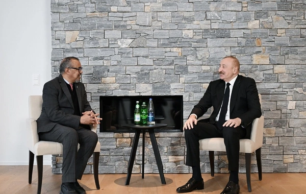 Azərbaycan Prezidenti Davosda ÜST-nin Baş direktoru ilə görüşüb