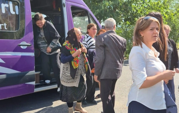 Növbəti köç Laçına çatıb, açarlar sakinlərə tədqim olunub