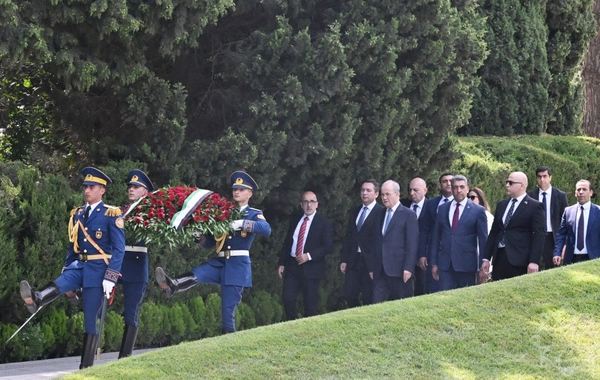 Fələstinin Baş naziri Fəxri xiyabanı ziyarət edib