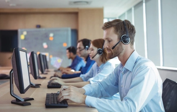 Hansı qurumların çağrı mərkəzləri cavab vermir? - Sakinlər arasında sorğu keçirildi