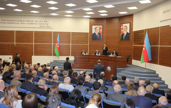 Paytaxt rayonlarında qışa hazırlığın vəziyyəti ilə bağlı müşavirə keçirilib