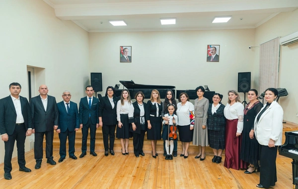 Leyla Əliyeva Mingəçevirdə şəhid ailəsini ziyarət edib, bir sıra sosial müəssisələrlə tanış olub