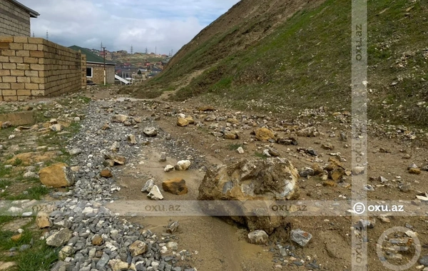 Qobuda sürüşmə baş verib