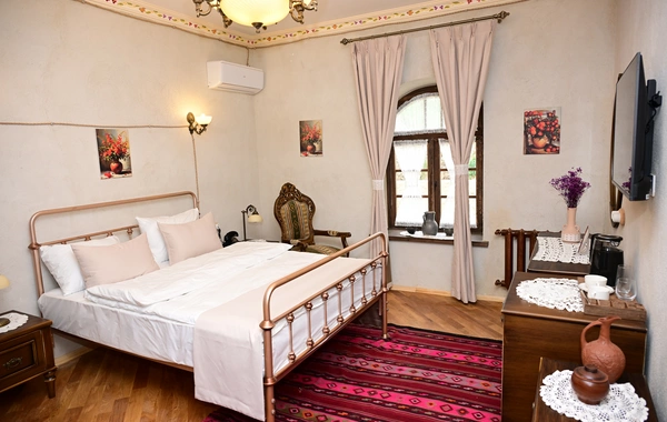 Prezident İlham Əliyev Şuşada "Yasəmən" hotelinin yeni korpusları ilə tanış olub
