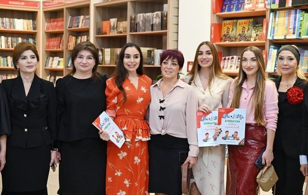 Azərbaycan dilini öyrənirik kitabının təqdimat mərasimi olub