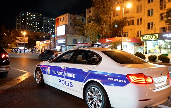 Bakı polisi avtobus, moped və motosikletlərlə bağlı hərəkətə keçdi