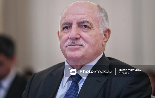 Aqrarkreditin sabiq rəhbərinin yaxınları əlbir olub 100 milyonu yedilər - Vəzifəli şəxslər həbs edildilər