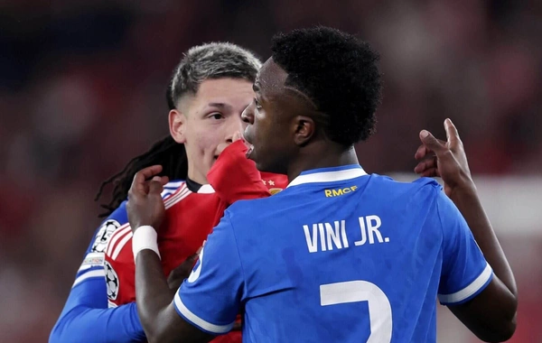 Vinisiusu təhqir edən futbolçuya CƏZA VERİLDİ