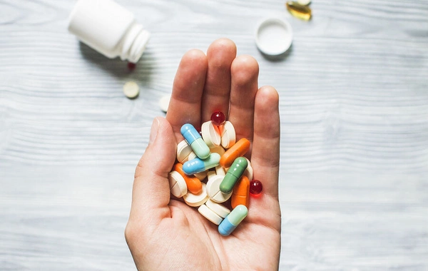 Tez-tez antibiotik istifadəsinin NƏZƏRİNƏ - Ciddi təhlükəsi bilindi