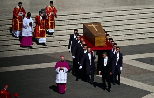 Папа Римский Франциск похоронен