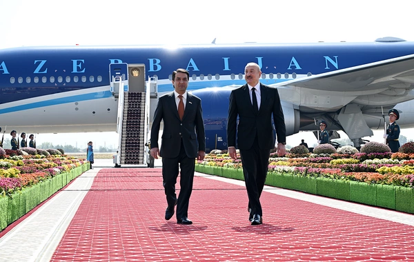 Prezident İlham Əliyev Tacikistanda səfərdədir