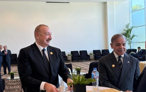 İlham Əliyev və Nikol Paşinyan Şarm əl-Şeyxdə görüşdülər