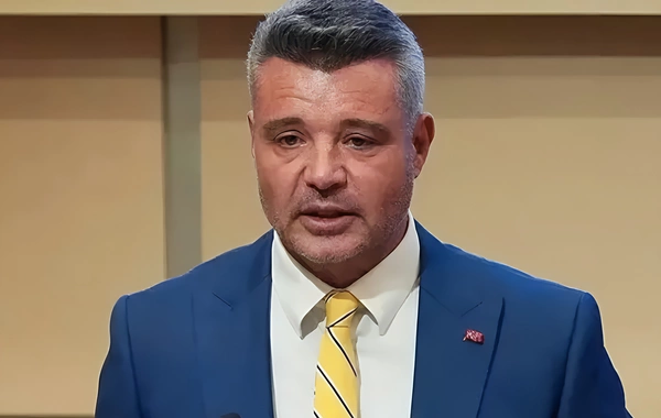Hülya Avşar, Emina Yahoviçlə sevgili olan 61 yaşlı Sadettin Saranın macəra dolu EŞQ HƏYATI