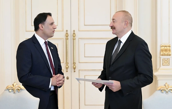 İlham Əliyev Böyük Britaniyanın ticarət üzrə dövlət nazirini qəbul edib